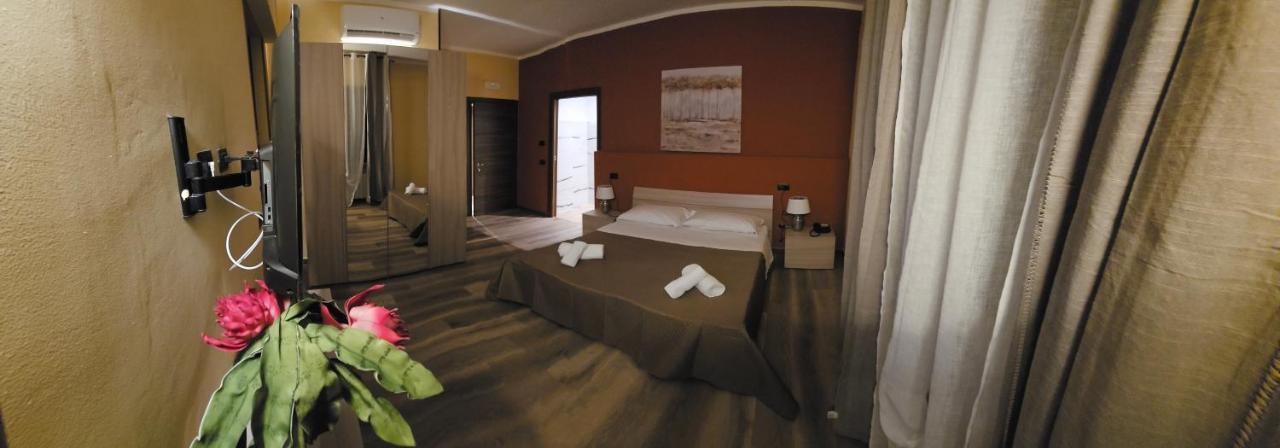 Hotel Bijoux Pozzolo Formigaro Экстерьер фото