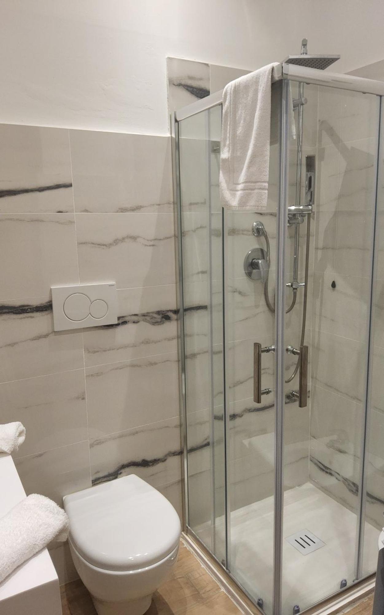 Hotel Bijoux Pozzolo Formigaro Номер фото